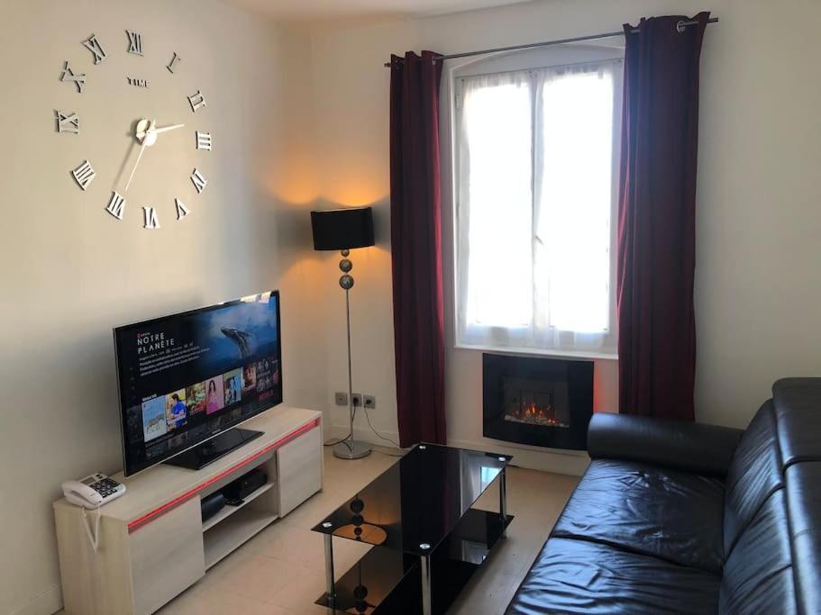 Appartement 3 Pieces En Face La Gare De Creil Extérieur photo